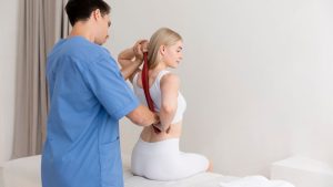 osteopath-vs-chiropractor-differences